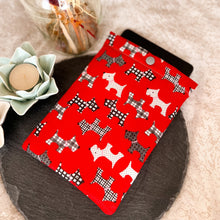 Load image into Gallery viewer, Animal Kindle Paperwhite Sleeves