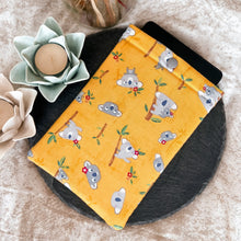 Load image into Gallery viewer, Animal Kindle Paperwhite Sleeves
